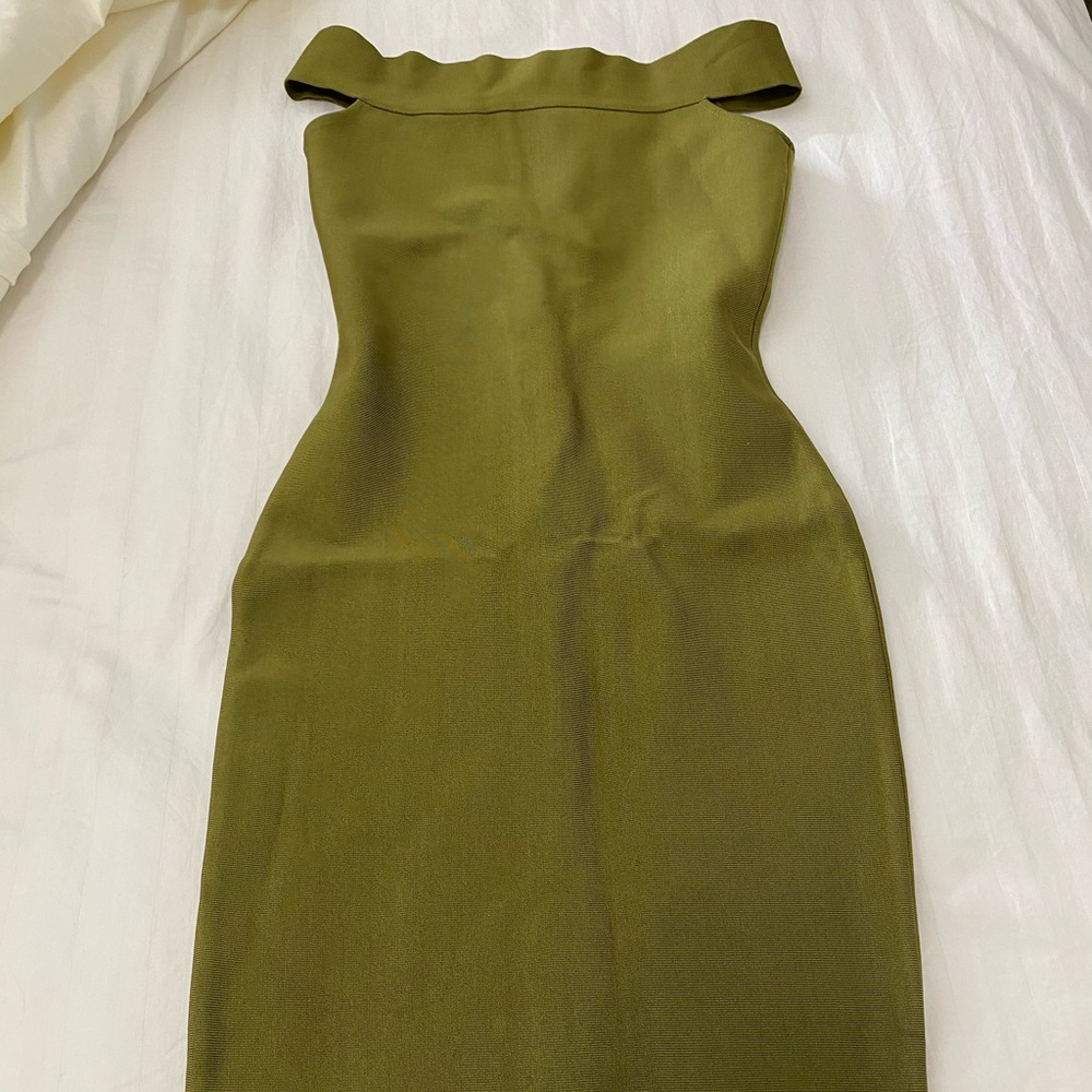 New dress - Picture 2 of 2